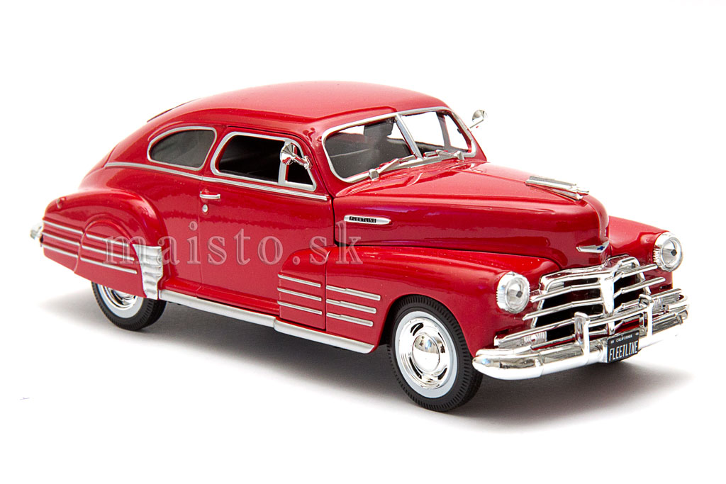 Chevrolet Fleetline Aerosedan red