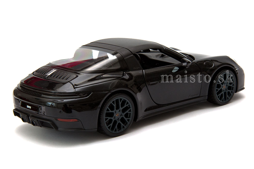 Porsche 911  (992.2) Targa 4 GTS black