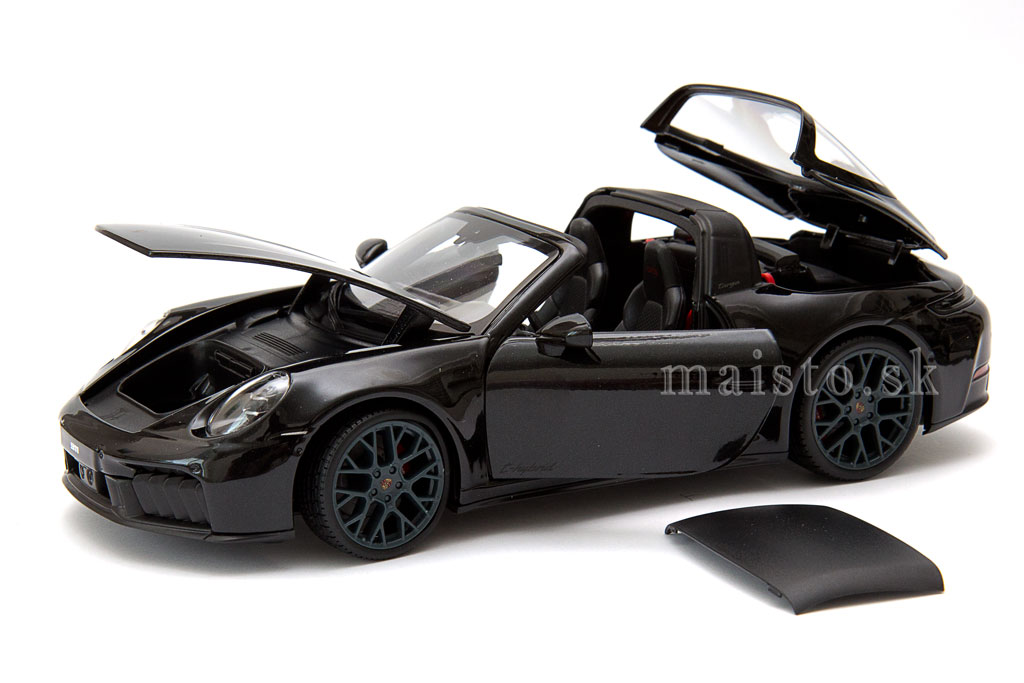 Porsche 911  (992.2) Targa 4 GTS black