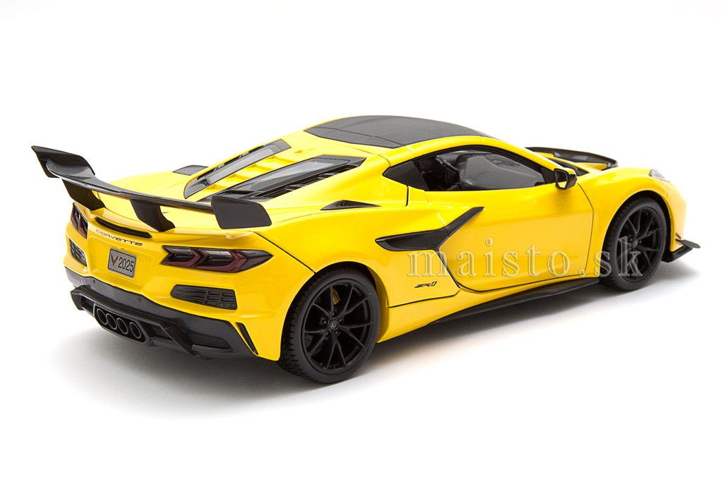 Corvette ZR1 Coupe met.yellow