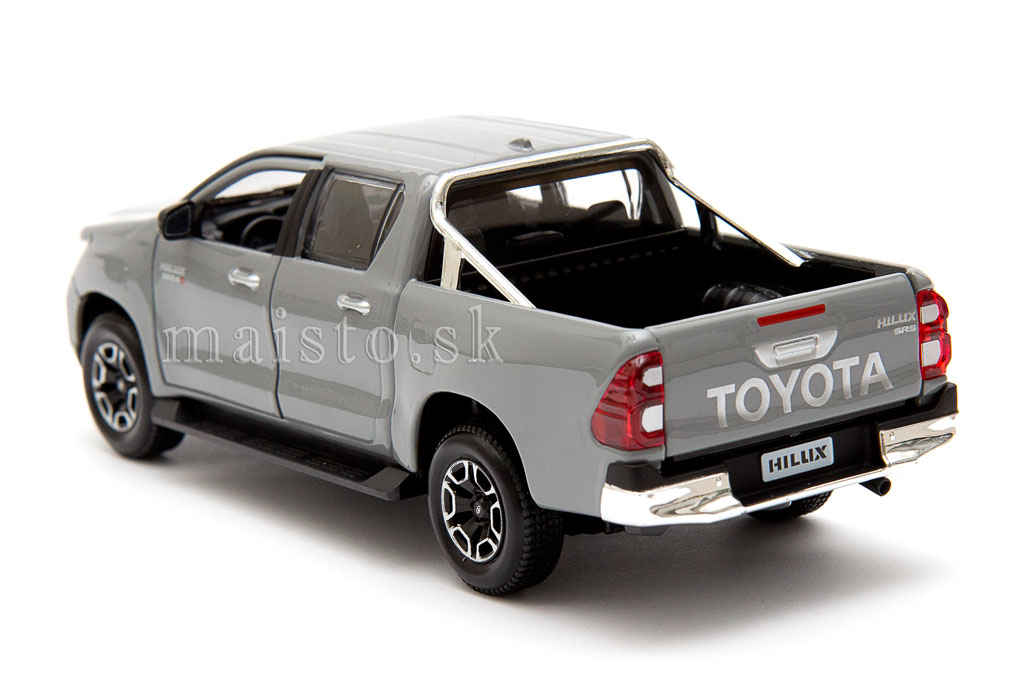 Toyota Hilux grey